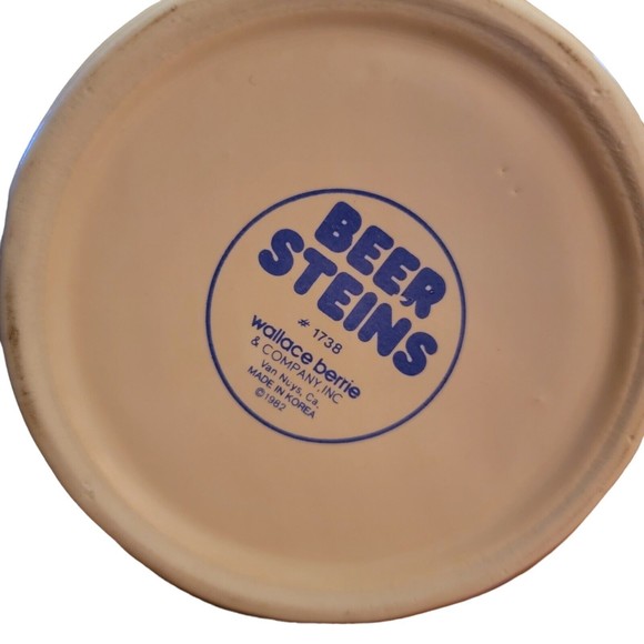 Wallace Berrie 1982 Football Make Mine Beer Mug Glass Vintage Beer Stein - Picture 2 of 3